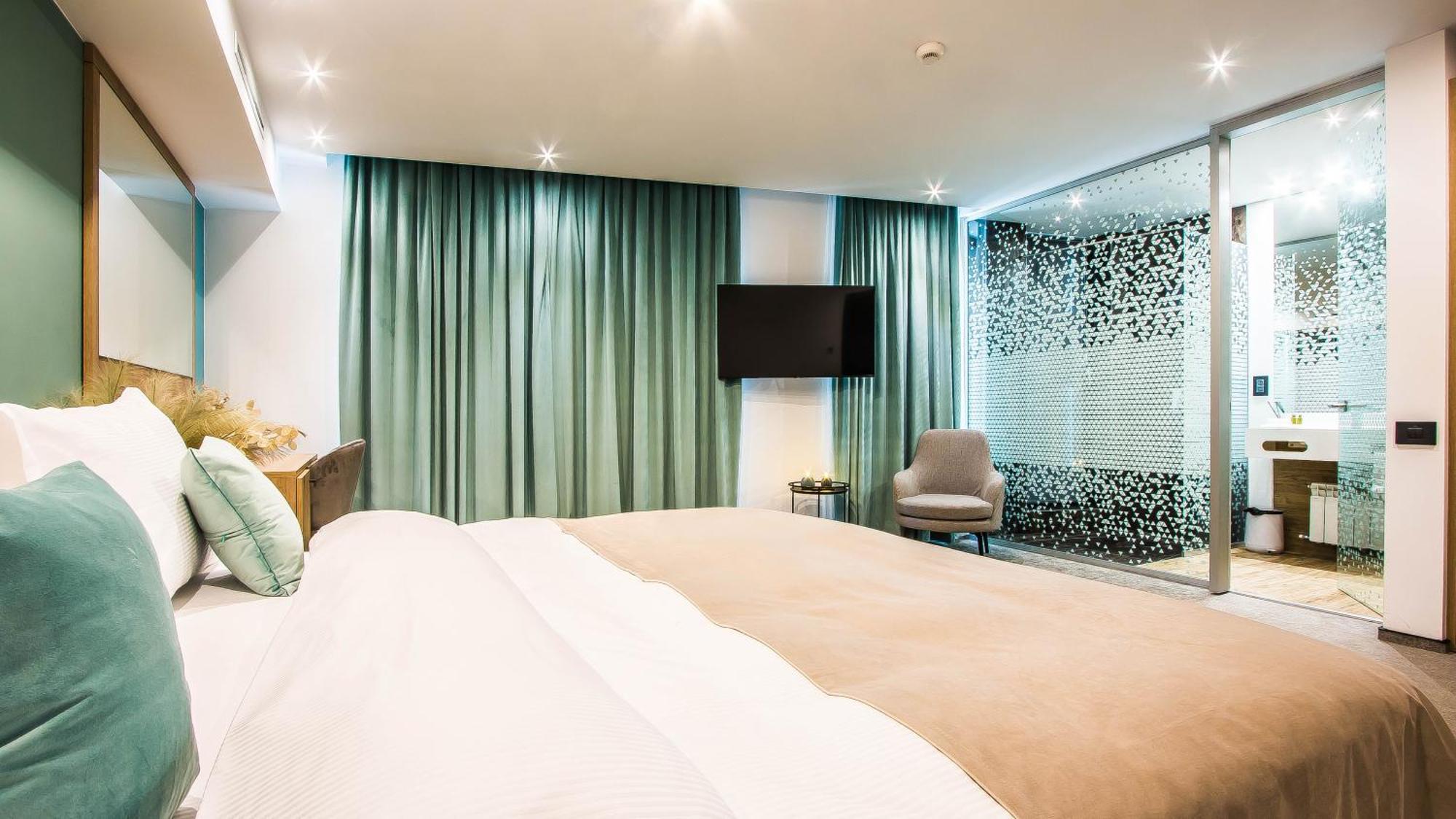 Central Apart Hotel Bukares Bagian luar foto