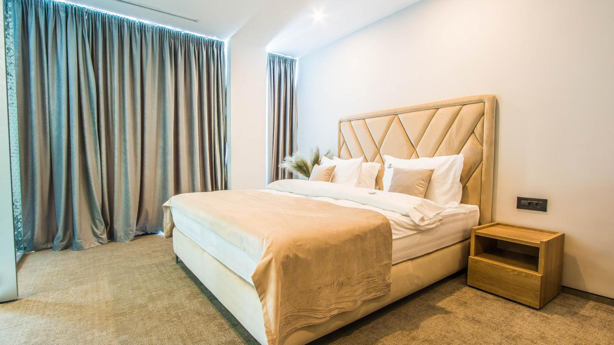 Central Apart Hotel Bukares Bagian luar foto