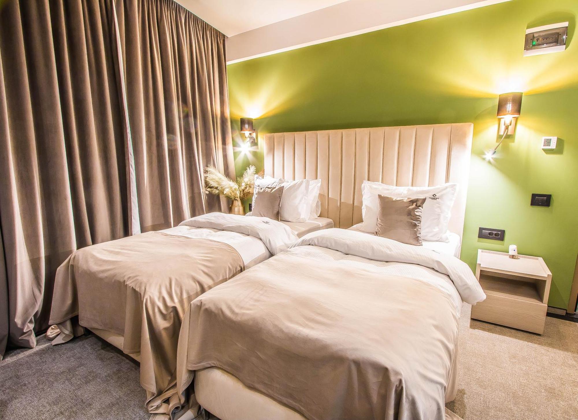 Central Apart Hotel Bukares Bagian luar foto